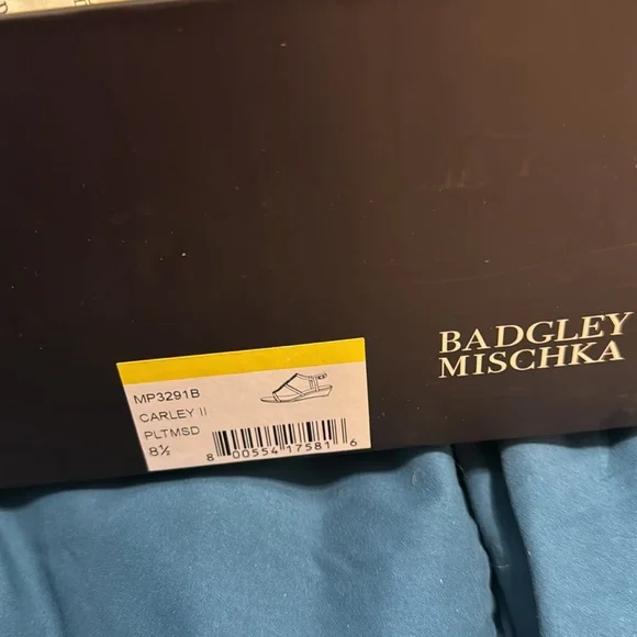 Badgley Mischka Maisie Wedges New in Box! - Picture 4 of 4